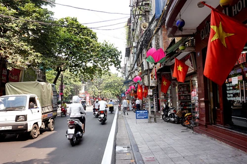 Triển khai các tuyến phố điểm về môi trường tại 4 quận 