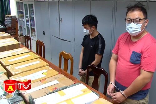 Thu giữ số lượng lớn hàng cấm là thuốc lá điếu do nước ngoài sản xuất