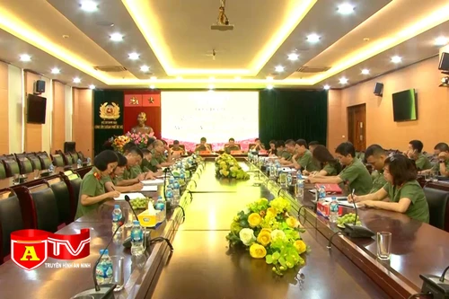 Nhanh chóng đưa Nghị quyết 09 về công tác chỉ huy vào thực tiễn