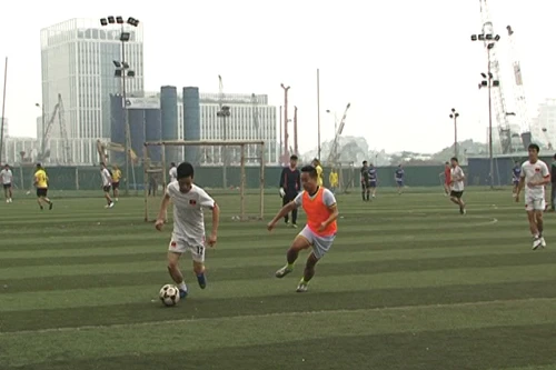 Sôi nổi giải bóng đá giao hữu lực lượng Cảnh sát QLHC về TTXH