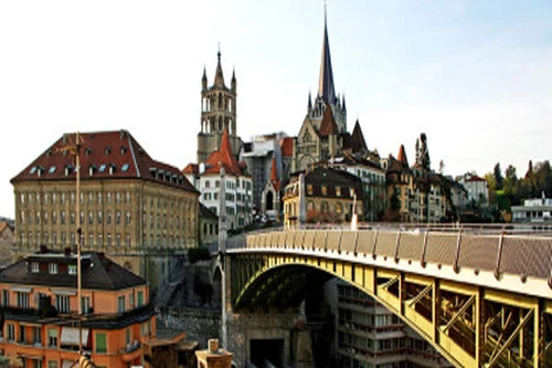 Không cần làm gì vẫn được nhận lương