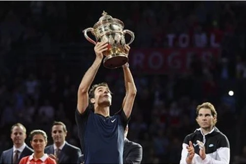 Đánh bại Nadal, Federer lần thứ 7 vô địch ở Basel