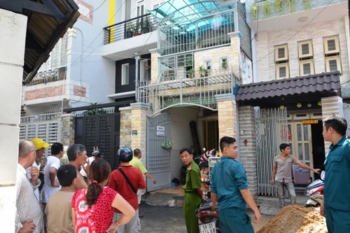 Người đàn ông nghi tự thiêu tại nhà riêng