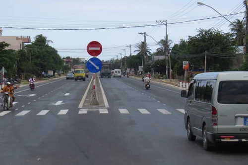 Bộ GTVT bác bỏ cáo buộc lập dự toán vống 1.300 tỷ đồng tại dự án mở rộng QL1