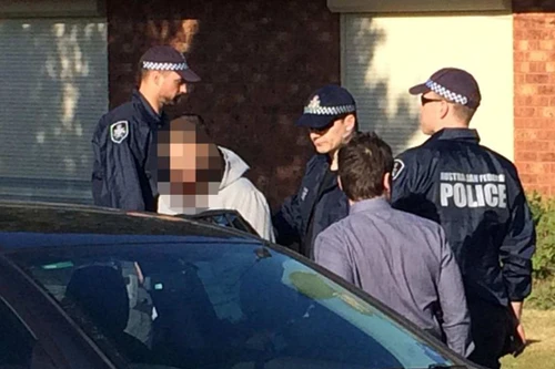 Australia lần đầu bắt giữ kẻ tài trợ IS