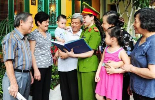 Chuyển biến tích cực công tác Xây dựng lực lượng và phục vụ nhân dân