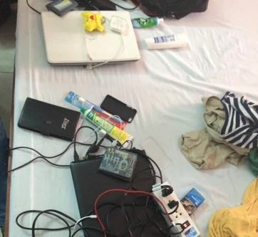 Bắt đối tượng người Trung Quốc giao dịch bằng thẻ tín dụng giả 