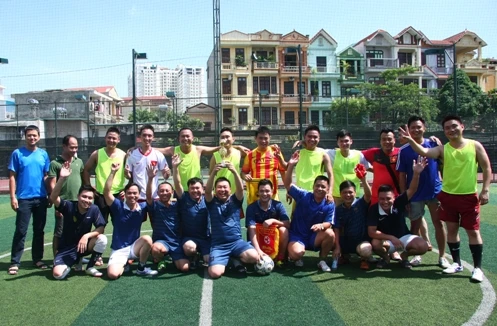 Sôi nổi trận cầu lực lượng Cảnh sát trật tự CAQ Hai Bà Trưng