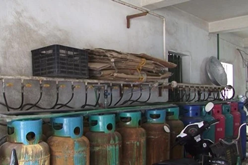 Nguy cơ hỏa hoạn từ làng nghề gốm Bát Tràng