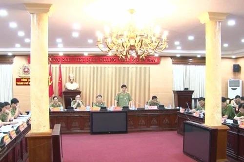 Tổng cục Chính trị CAND kiểm tra công tác XDLL tại CATP Hà Nội 