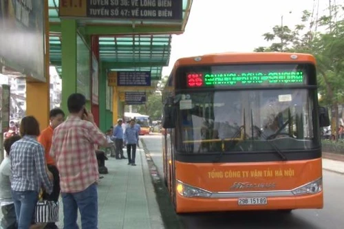 Trải nghiệm xe buýt "5 sao" đầu tiên ở Hà Nội