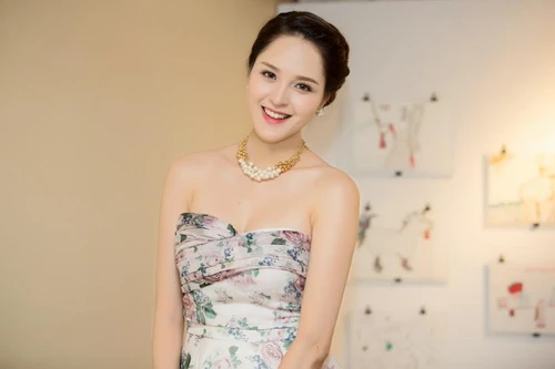 Á hậu Hoàng Anh ngưỡng mộ "thần đồng" Đỗ Nhật Nam