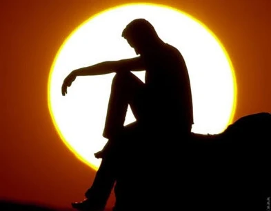 Loạn luân con cưỡng hiếp mẹ đẻ