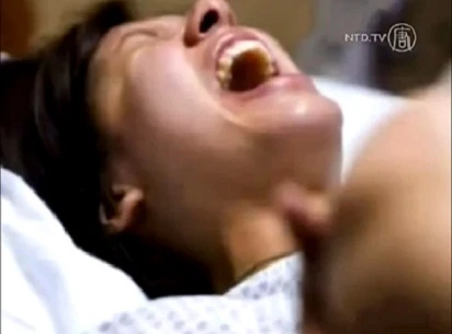 Thầy giáo “gây họa” rồi ép nạn nhân phá thai