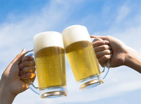 Uống rượu bia vừa phải giảm nguy cơ đột quỵ