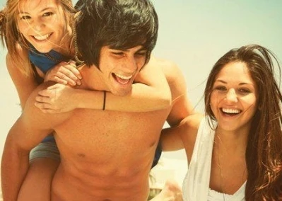 "Say nắng" người yêu của bạn thân