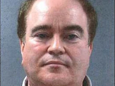 “Yêu râu xanh” đội lốt trông trẻ để giở trò đồi bại