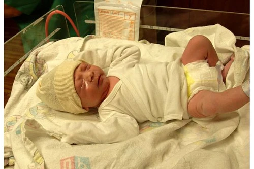 Điều trị kháng sinh dự phòng lây nhiễm Strep B từ mẹ sang con