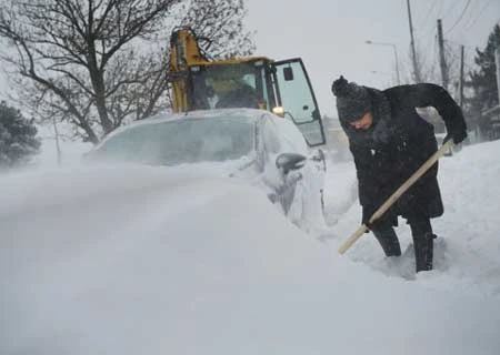 Không khí lạnh làm tăng nguy cơ đau tim khi tập luyện