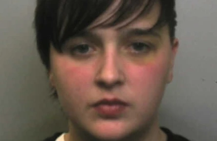 Ả đồng tính nổi cơn ghen đâm người yêu thủng ngực