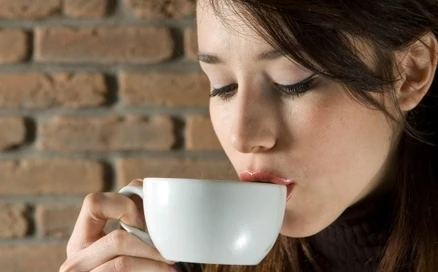 Uống nhiều cà phê làm giảm tỷ lệ IVF thành công