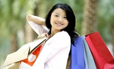 Chu kỳ kinh ảnh hưởng tới thói quen mua sắm của chị em