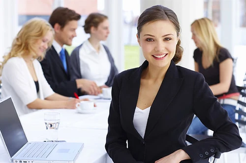 Thay đổi thói quen ngồi để giữ dáng và bảo vệ tim