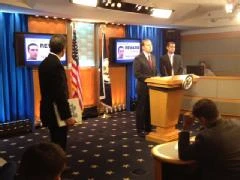 10 triệu USD cho thông tin về nhân vật tài chính của Al-Qaeda 