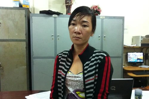 Đánh sập sòng bạc "quý bà" ở chung cư