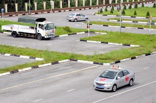 Tăng phí sát hạch lái xe từ 1/8/2023