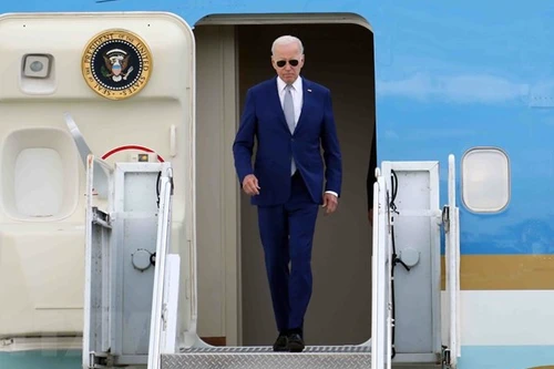 Những hình ảnh đầu tiên của Tổng thống Hoa Kỳ Joe Biden tại Hà Nội