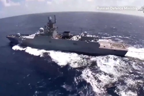 Chiến hạm Nga mang tên lửa siêu thanh Zircon tới Nam Phi tập trận