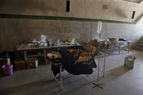 Bệnh viện di động Nga khám chữa cho hơn 1.100 người Syria 