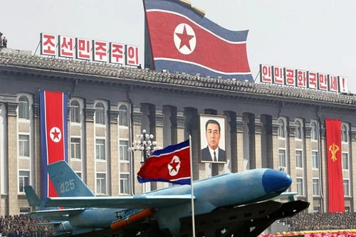 Triều Tiên phát triển UAV để thả "bom bẩn" vào Hàn Quốc 