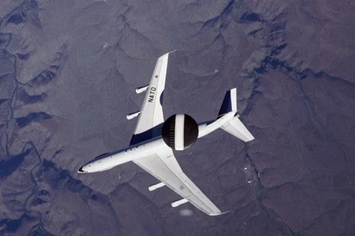 NATO nhận chiếc máy bay cảnh báo sớm E-3A nâng cấp đầu tiên