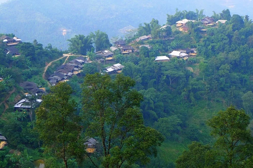 Bất ngờ trên “cung đường đau khổ”