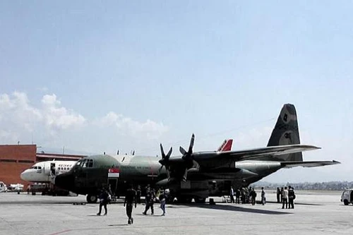 Rò nhiên liệu, máy bay không quân Singaprore hạ cánh khẩn cấp xuống Ấn Độ