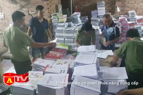 Hà Nội: Phát hiện hàng chục nghìn cuốn sách giáo khoa giả