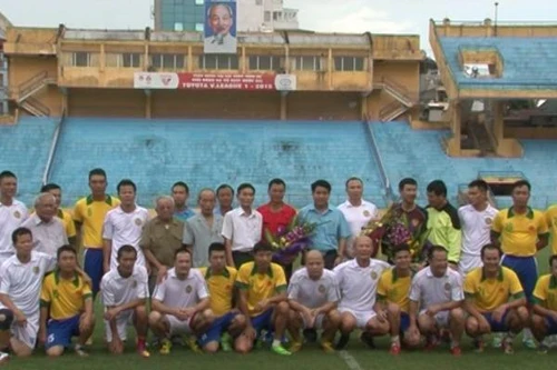 Gặp mặt giao lưu hai CLB sĩ quan hưu trí CATP Hà Nội và CATP Hải Phòng 