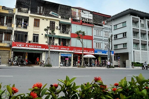Tuyến phố Lê Trọng Tấn: Hà Nội không áp đặt màu sắc biển hiệu