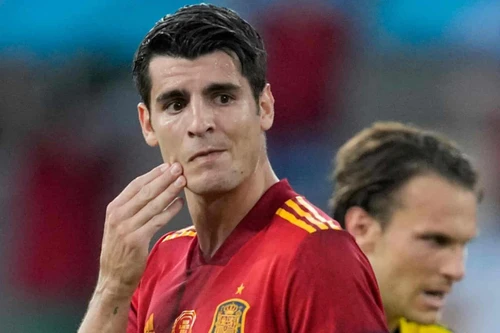 Tuyển Tây Ban Nha lập kỷ lục 'khủng' trong ngày gây thất vọng