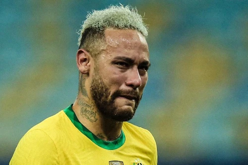 Neymar khóc thành tiếng sau thất bại của Brazil trước Argentina