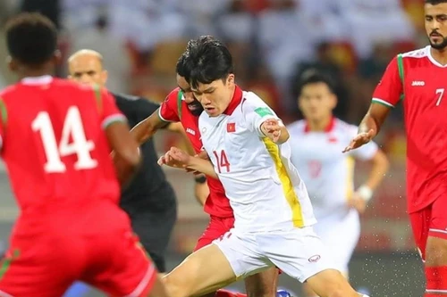 Đá nổi bật trước Oman, Hoàng Đức được một CLB nước này xin chiêu mộ