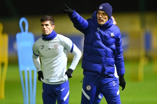 [ẢNH] Vừa đến Chelsea, HLV Tuchel lao ngay vào việc