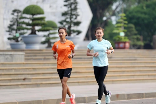 [ẢNH] Những bước chạy mạnh mẽ vì mục tiêu chinh phục Tiền Phong Marathon 2021