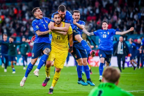 Người hùng thầm lặng của Italia đoạt giải xuất sắc nhất EURO