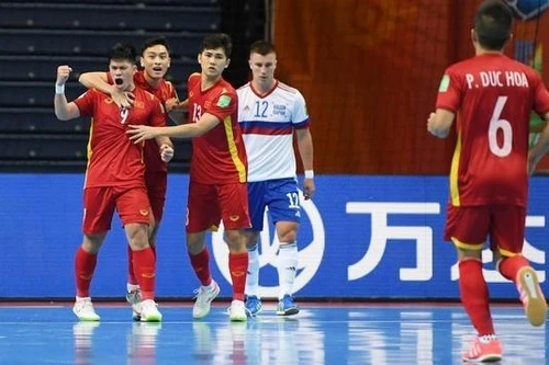 Chơi kiên cường và thua Nga sát nút, futsal Việt Nam ngẩng cao đầu rời World Cup