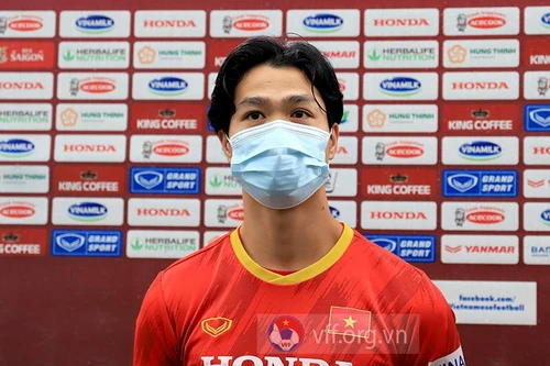 Công Phượng: "Tuyển Việt Nam quyết có điểm trước Nhật Bản"