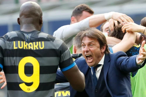 Inter Milan vô địch Serie A sau 11 năm chờ đợi