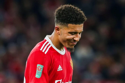 Jadon Sancho bị loại khỏi ĐT Anh sau khi 'tàng hình' ở M.U